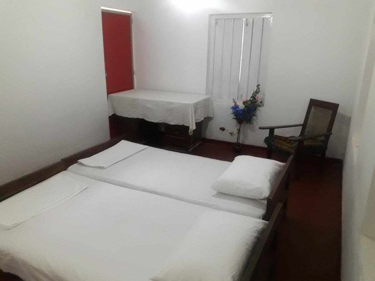 International Meditation Center 호텔 미리사 외부 사진